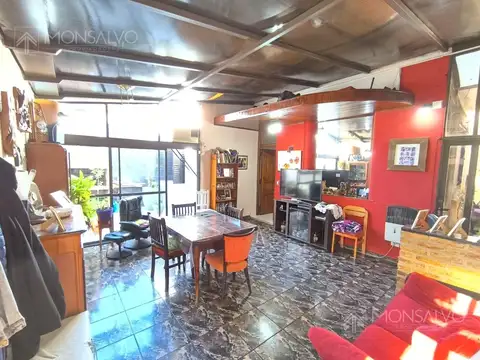 Depto Tipo Casa en Venta de 3 dormitorios
