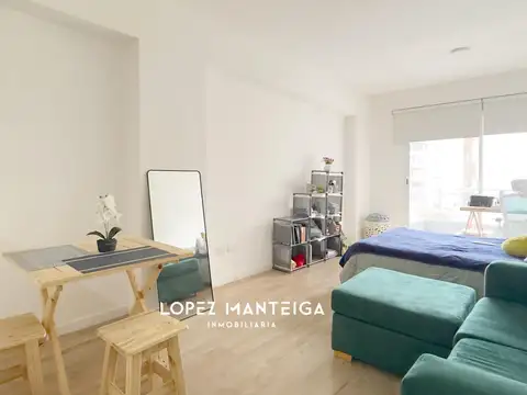Monoambiente con balcón Venta en Villa Urquiza