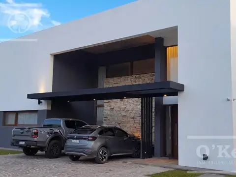 Casa en venta y alquiler de 7 ambientes en  Greenville Polo Hudson Berazategui