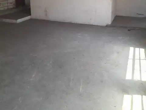 Galpon en Alquiler en Pompeya, $ 7.000.000