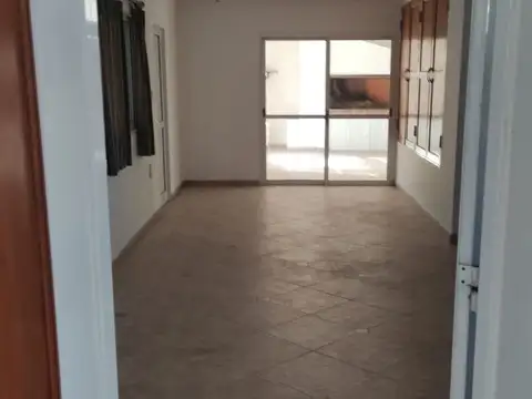 Depto Tipo Casa en Venta 26 años