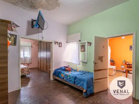 Venta PH 8 ambientes a Refaccionar, 2 plantas 4 dormitorios multifamiliar Villa Ballester