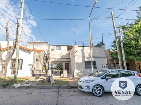 Depto Tipo Casa en Venta de 8 ambientes