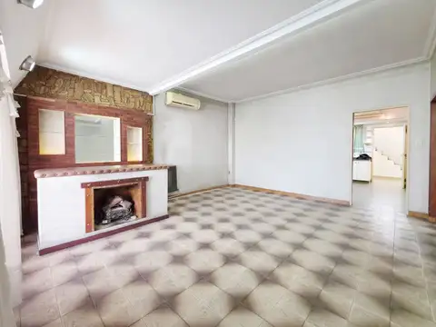 Depto Tipo Casa en Venta 46 años