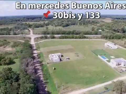 calle 30 bis e/ 133 y colectora