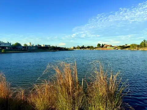 Terreno en venta - 913mts2 - San Sebastián