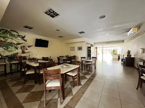 Hipólito Yrigoyen 700