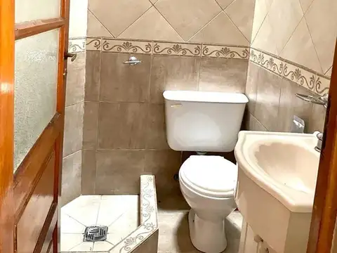 Depto Tipo Casa en Alquiler de 2 ambientes