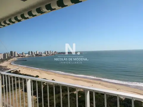 Departamento en Alquiler Temporal en Playa Mansa, USD 5.000