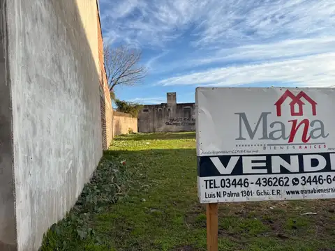 Lote 330 m². Doble frente