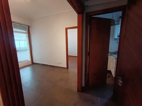 Av. Scalabrini Ortiz 1200 , Piso 1