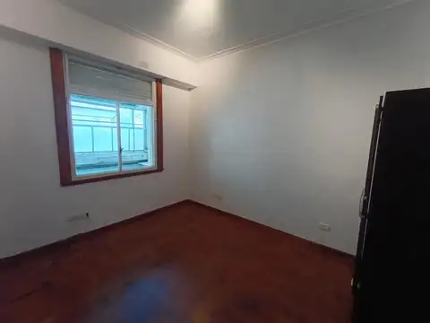 Excelente 2 amb. lav indep, lumin., r/pintado, muy amplio !