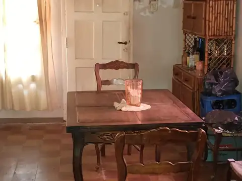 Casa 3 ambientes con 1 baño