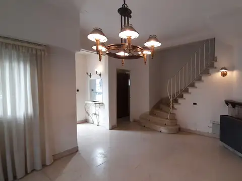 Casa en Venta en La Perla Sur, USD 157.000
