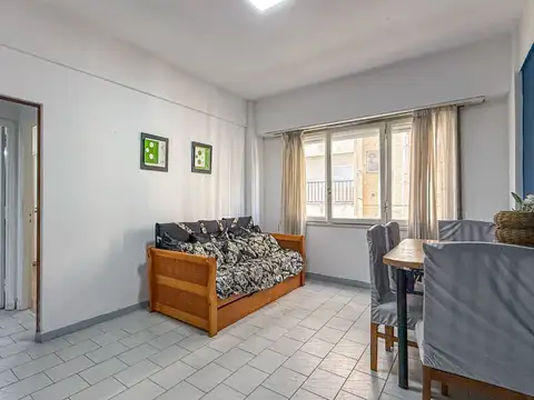 VENTA DE DEPARTAMENTO 3 AMBIENTES PLAZA COLON