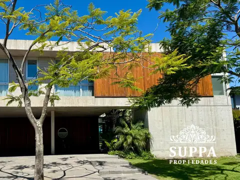 Casa en Venta de 6 dormitorios
