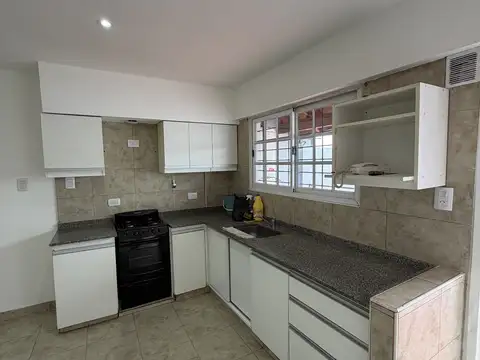 Departamento en Alquiler en San Justo, $ 600.000