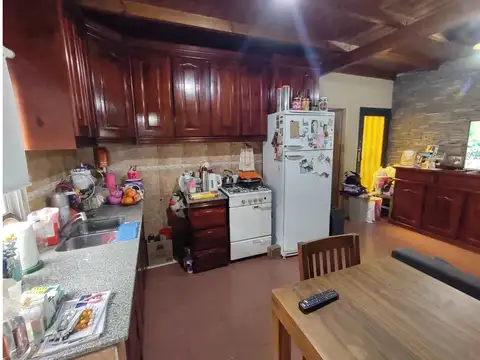 VENTA PH 3 AMBIENTES CON JARDIN Y PATIO, J. L. SUAREZ