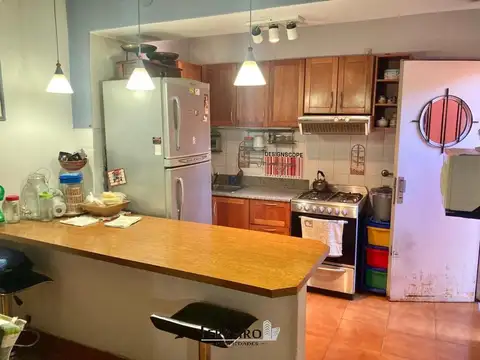 Casa 2 ambientes con 1 baño