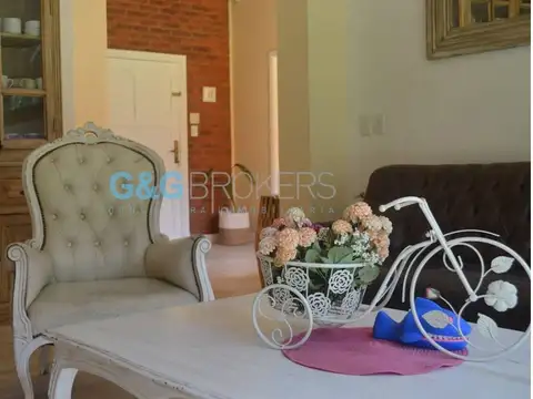 Casa en Venta en Barrio Parque Leloir, USD 900.000