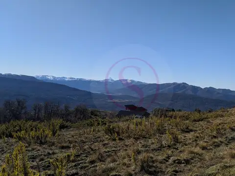 Terreno en Venta de 3243,0 m2