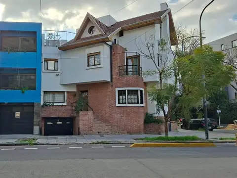 VENTA V. URQUIZA OFICINA COCHERA APTO PROFESIONAL