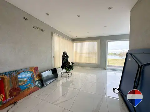 CASA VENTA 4 AMBIENTES BARRIO SANTA RITA CANNING