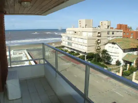 Departamento - ALQUILER_TEMPORAL - Uruguay, PUNTA DEL ESTE - CALLE 24 (La Mesana) 304