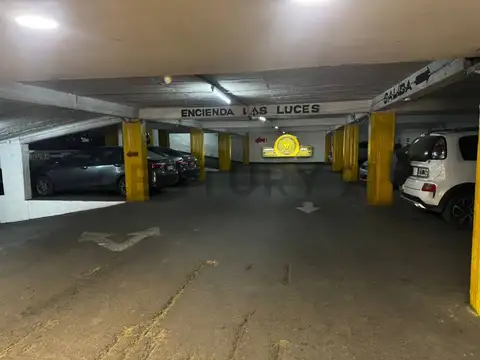 Catamarca 100, Piso 0