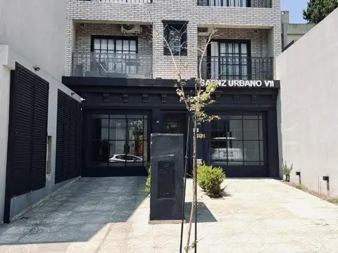 Roque Saenz Peña al 2700