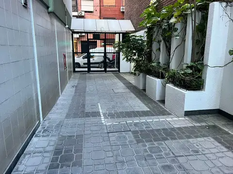 Dpto. 2 Amb. en Nuñez ,  Muy Buena Ubicación
