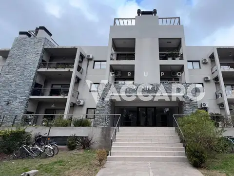 Venta de Departamento 3 Ambientes en María Eugenia R & V