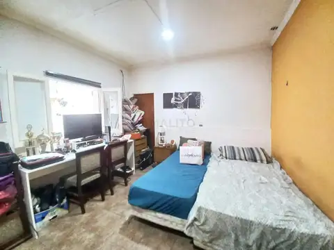 Depto Tipo Casa en Venta 40 años