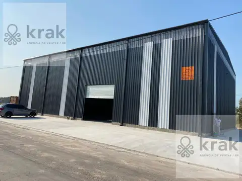 Venta deposito galpon en Moreno Polo 24