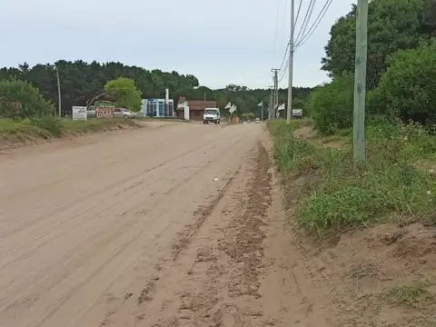 Terreno en Venta de 2716,0 m2