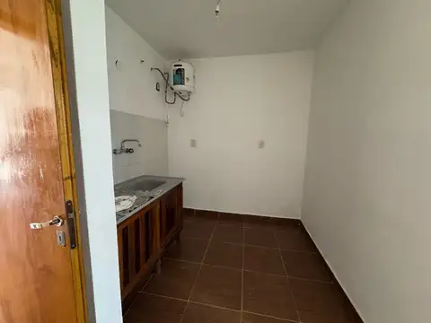 Departamento en Alquiler en Concepcion del Uruguay, $ 350.000