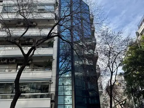 Departamento con cochera en Venta en Belgrano de 3 ambientes