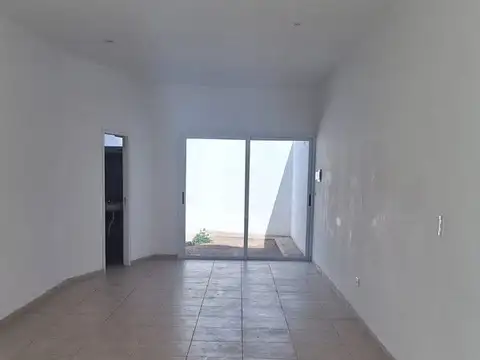 Elpidio González 5300