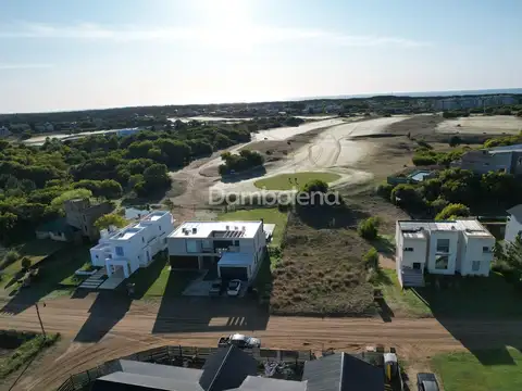 Terreno en Venta en Barrio Golf 1, USD 160.000