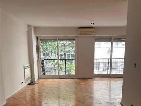 Junín 1000, Piso 2