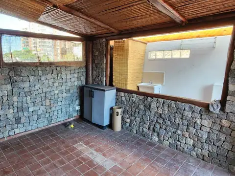 Depto Tipo Casa 4 ambientes con 1 baño