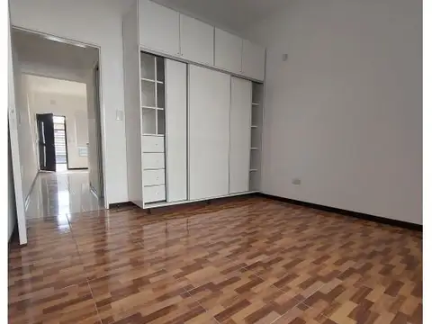 Depto Tipo Casa 2 ambientes con 1 baño