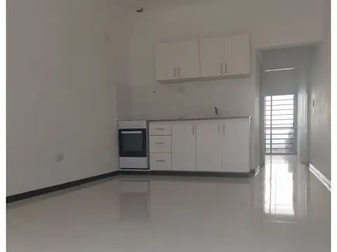 Departamento de dos ambientes con patio