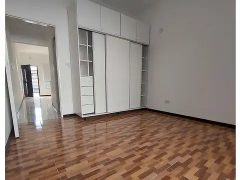 Depto Tipo Casa en Venta en Moron, USD 45.000