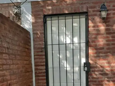 Depto Tipo Casa en Venta en Del Viso, USD 76.000