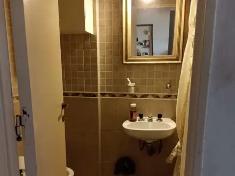 Departamento en Venta en Villa del Parque, USD 130.000