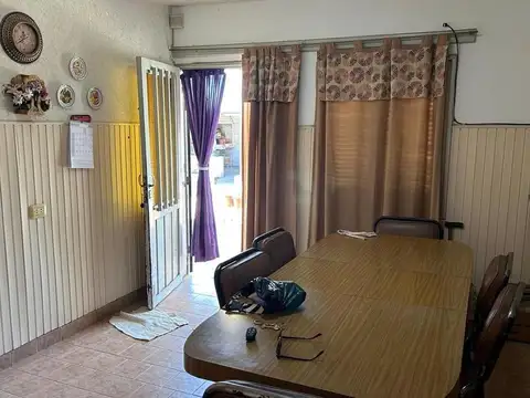 CASA EN VENTA 3 DORM EN HECTOR PANIZA 2900 - ZONA RUTA 20