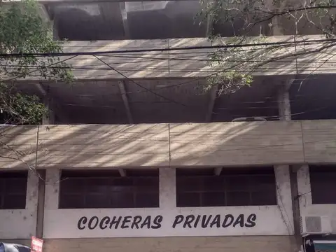 Cochera en Venta en Centro, Rosario