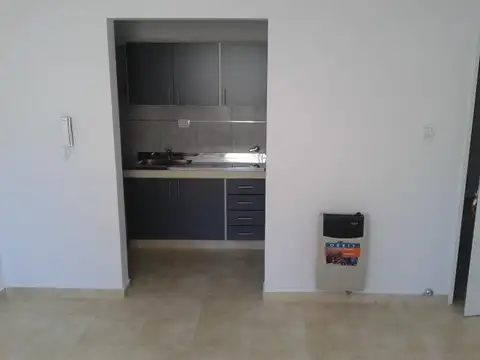 Depto Tipo Casa en Alquiler de 3 ambientes