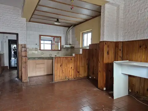 Depto Tipo Casa en Venta en Caseros, USD 78.000
